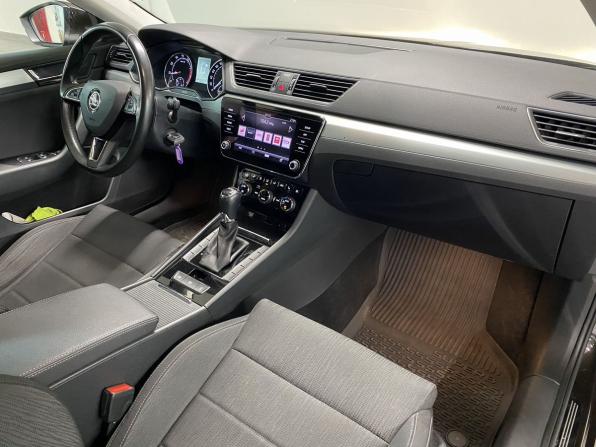 Skoda Superb III с пробегом 2019 года, цена 1 770 000 рублей, 112761 км, лифтбек, Автокод Объявления
