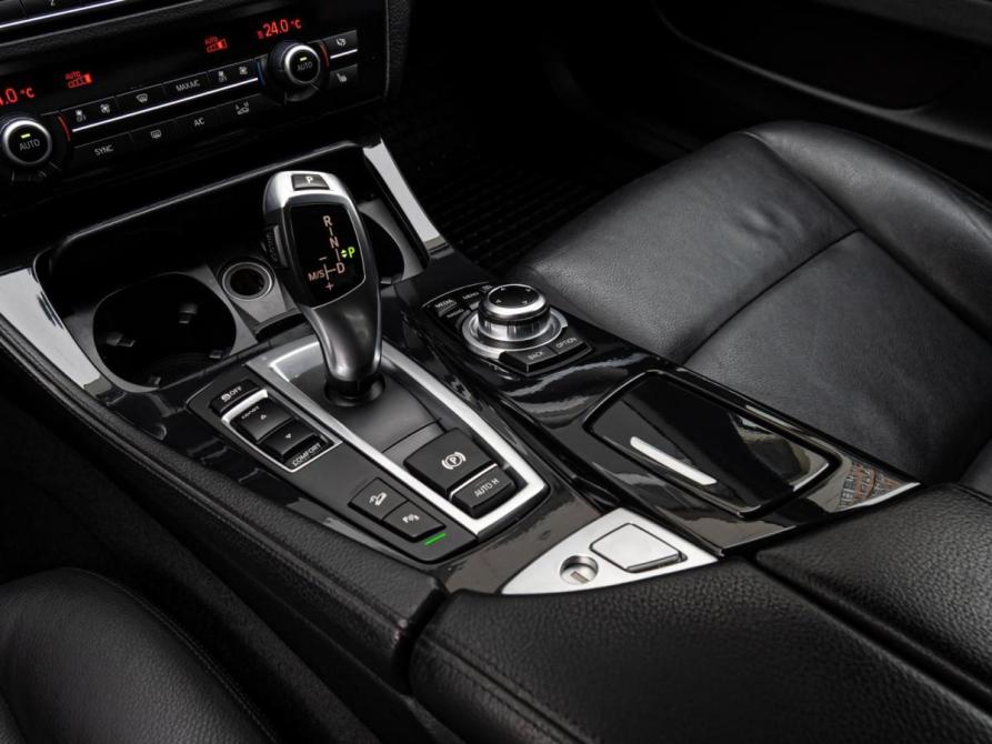 BMW 5 серии VI (F10/F11/F07) Рестайлинг Краснодар  - изображение 13