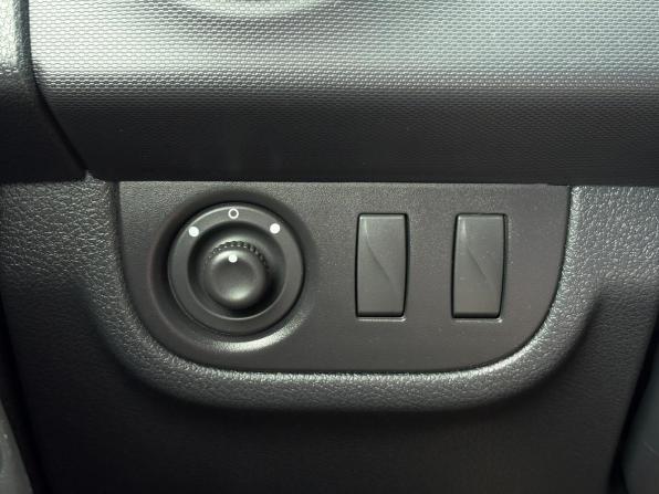 Renault Logan II Рестайлинг с пробегом 2020 года, цена 1 100 000 рублей, 83012 км, седан, Автокод Объявления