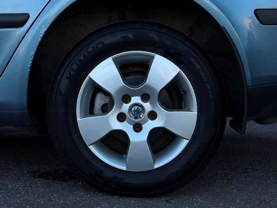 Skoda Octavia II (A5) Санкт-Петербург  - изображение 23