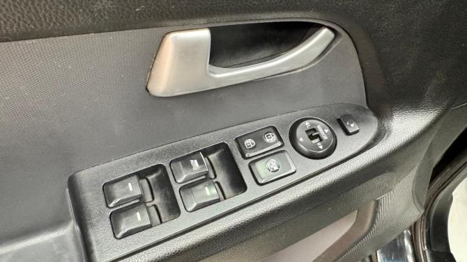 Kia Sportage III с пробегом 2011 года, цена 1 150 000 рублей, 139006 км, внедорожник, Автокод Объявления