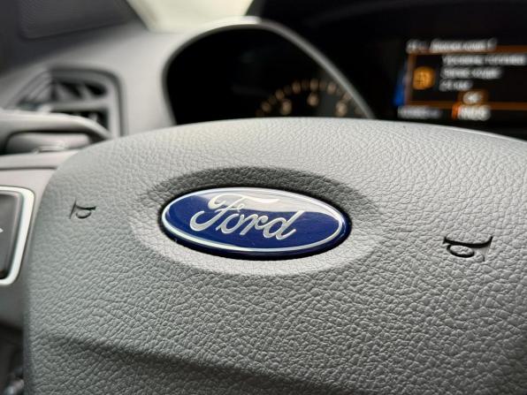 Ford Kuga II Рестайлинг с пробегом 2017 года, цена 1 770 000 рублей, 104001 км, внедорожник, Автокод Объявления