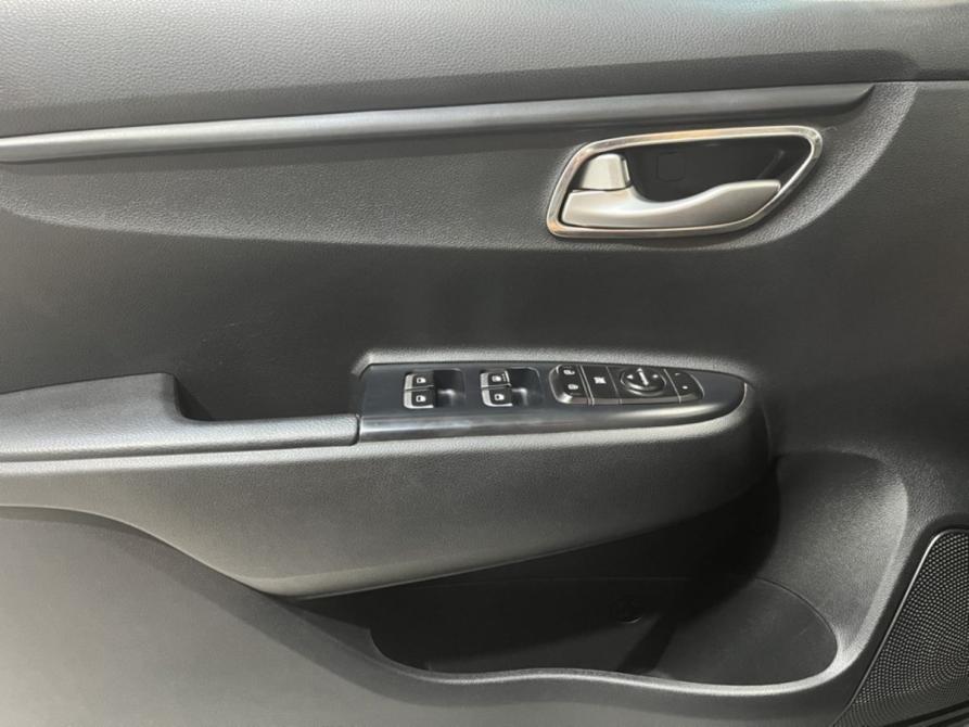 Kia Rio IV Курск  - изображение 16