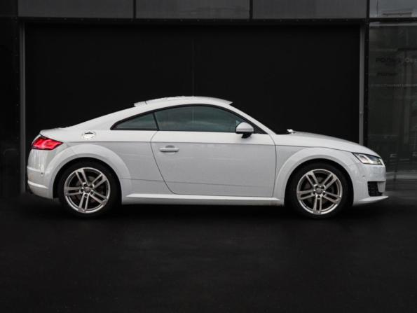 Audi TT III (8S) с пробегом 2015 года, цена 3 190 620 рублей, 93280 км, купе, Автокод Объявления