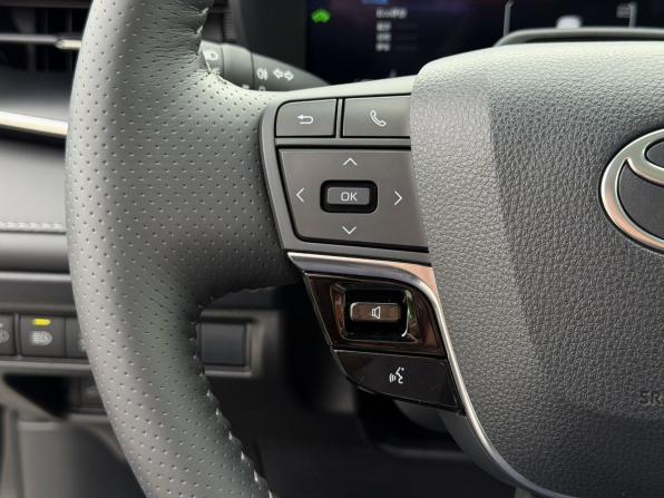 Toyota Camry IX (XV80) China Market с пробегом 2026 года, цена 4 100 000 рублей, 25 км, седан, Автокод Объявления