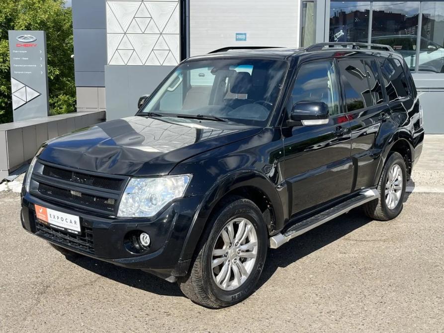 Mitsubishi Pajero IV Рестайлинг 1 Казань  - изображение 1