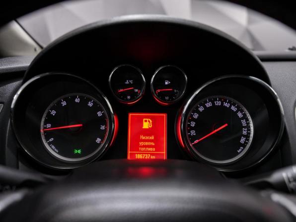 Opel Astra J с пробегом 2012 года, цена 685 000 рублей, 187000 км, хэтчбек, Автокод Объявления
