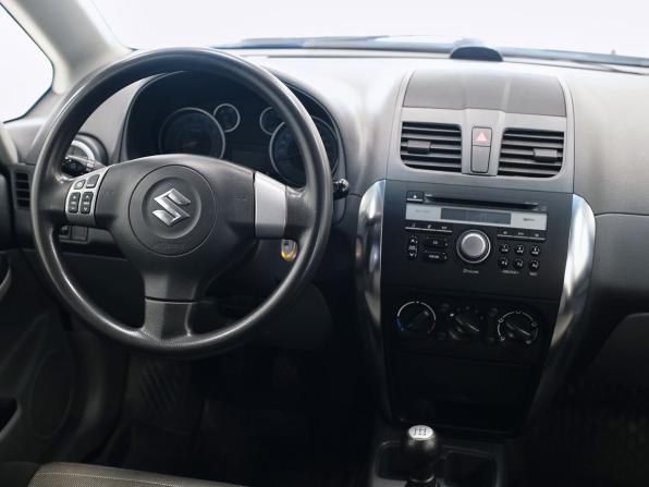 Suzuki SX4 I (Classic) Рестайлинг с пробегом 2010 года, цена 610 000 рублей, 178236 км, хэтчбек, Автокод Объявления