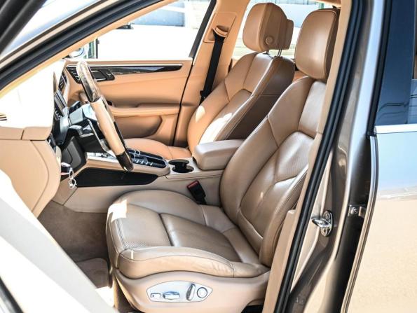 Porsche Macan I с пробегом 2015 года, цена 2 549 000 рублей, 109063 км, внедорожник, Автокод Объявления