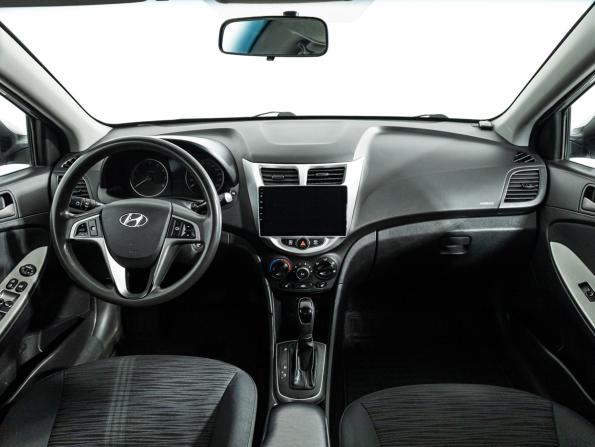 Hyundai Solaris I Рестайлинг с пробегом 2016 года, цена 779 700 рублей, 163747 км, седан, Автокод Объявления