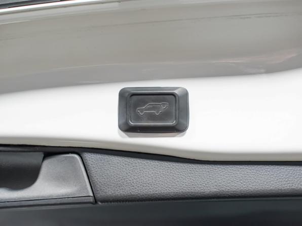 Toyota RAV4 V (XA50) с пробегом 2019 года, цена 2 649 000 рублей, 121088 км, внедорожник, Автокод Объявления