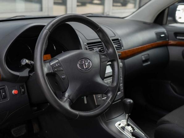 Toyota Avensis II Рестайлинг с пробегом 2007 года, цена 990 000 рублей, 203766 км, седан, Автокод Объявления