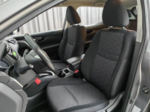 Nissan Qashqai II с пробегом 2018 года, цена 1 545 000 рублей, 140992 км, внедорожник, Автокод Объявления
