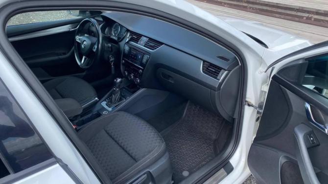 Skoda Octavia III (A7) Рестайлинг с пробегом 2017 года, цена 1 790 000 рублей, 124558 км, лифтбек, Автокод Объявления