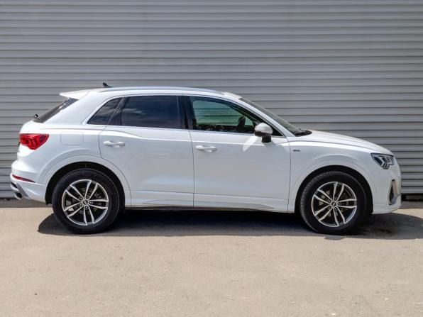 Audi Q3 II (F3) с пробегом 2023 года, цена 3 860 000 рублей, 20944 км, внедорожник, Автокод Объявления