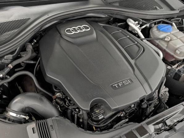 Audi A6 IV (C7) Рестайлинг с пробегом 2015 года, цена 1 650 000 рублей, 225641 км, седан, Автокод Объявления