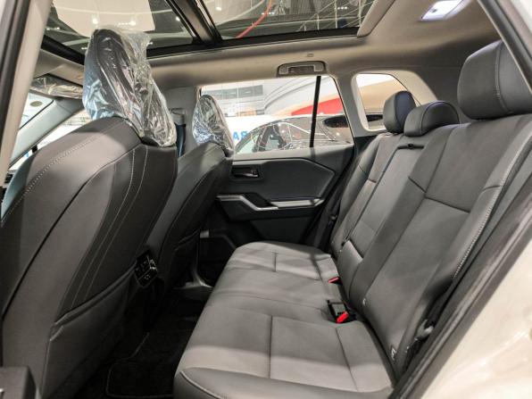 Toyota RAV4 VI (XA60) с пробегом 2025 года, цена 4 450 000 рублей, 20 км, внедорожник, Автокод Объявления