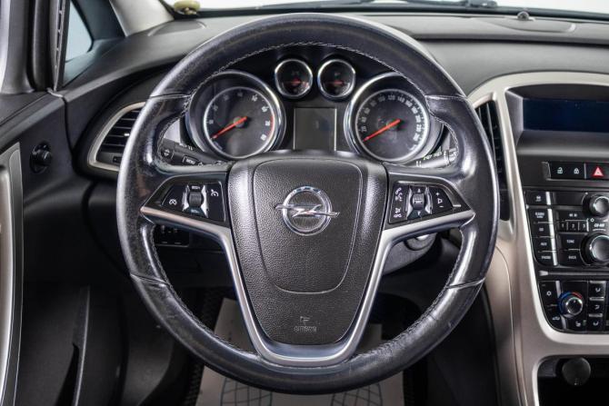 Opel Astra J с пробегом 2010 года, цена 629 000 рублей, 167989 км, хэтчбек, Автокод Объявления