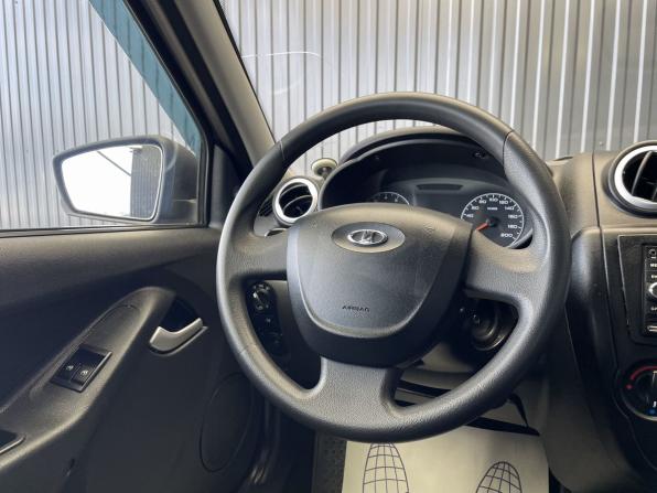 Lada (ВАЗ) Granta I с пробегом 2016 года, цена 427 000 рублей, 165904 км, лифтбек, Автокод Объявления