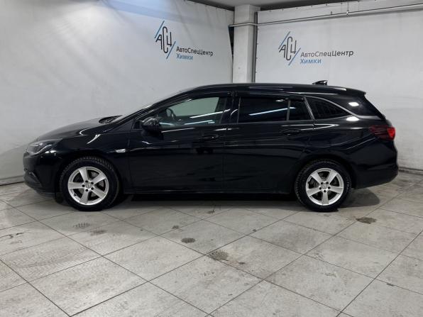 Opel Astra K с пробегом 2018 года, цена 1 299 800 рублей, 156000 км, универсал, Автокод Объявления