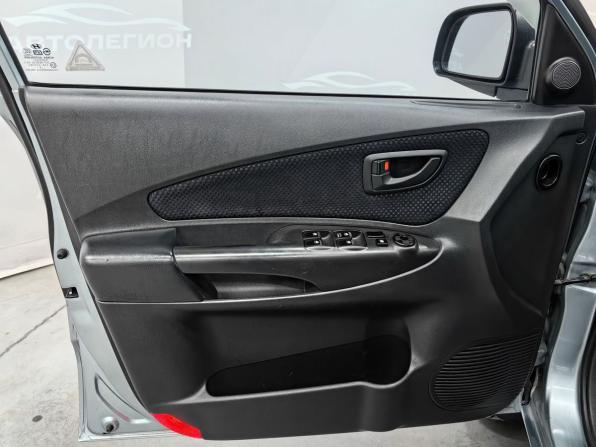 Hyundai Tucson I с пробегом 2008 года, цена 999 000 рублей, 196000 км, внедорожник, Автокод Объявления