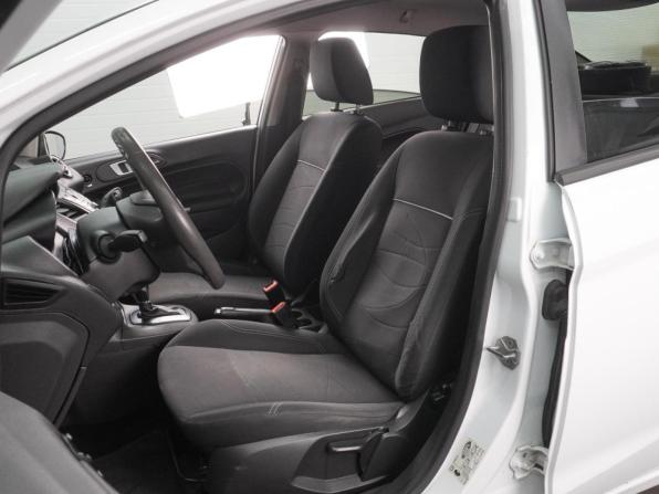 Ford Fiesta Mk6 Рестайлинг с пробегом 2016 года, цена 699 000 рублей, 218193 км, седан, Автокод Объявления