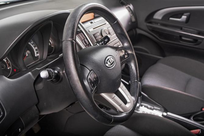 Kia Ceed I Рестайлинг с пробегом 2011 года, цена 1 029 000 рублей, 92380 км, универсал, Автокод Объявления