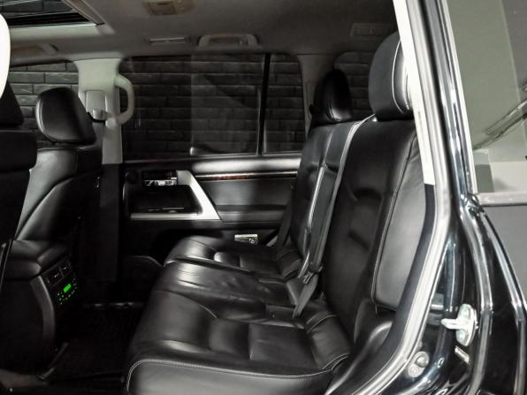 Toyota Land Cruiser 200 Series Рестайлинг 1 с пробегом 2014 года, цена 3 900 000 рублей, 299074 км, внедорожник, Автокод Объявления