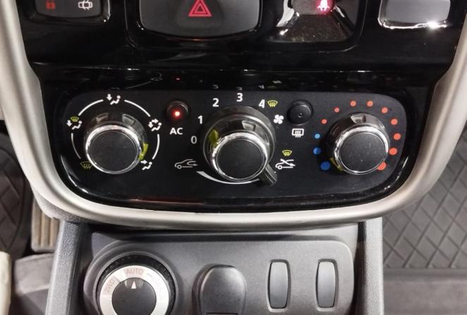 Renault Duster I с пробегом 2014 года, цена 1 250 000 рублей, 138797 км, внедорожник, Автокод Объявления