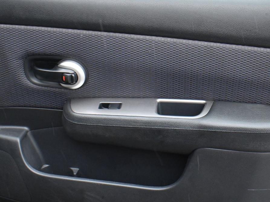 Nissan Tiida I Мурманск  - изображение 16