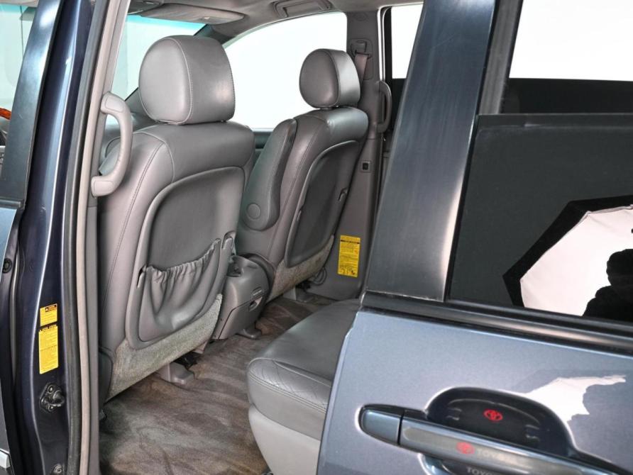 Toyota Sienna II Рестайлинг Ростов-на-Дону  - изображение 13
