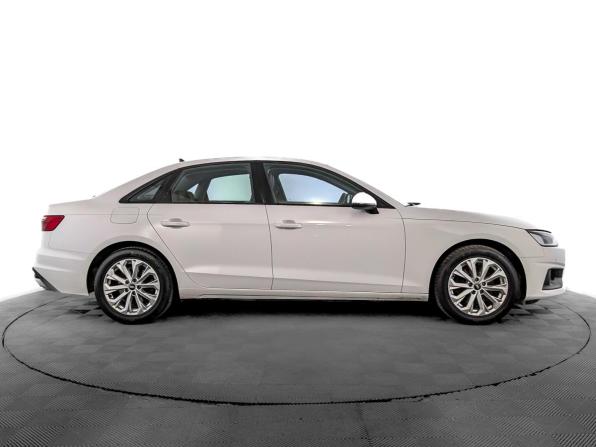 Audi A4 V (B9) Рестайлинг с пробегом 2022 года, цена 3 590 000 рублей, 39147 км, седан, Автокод Объявления
