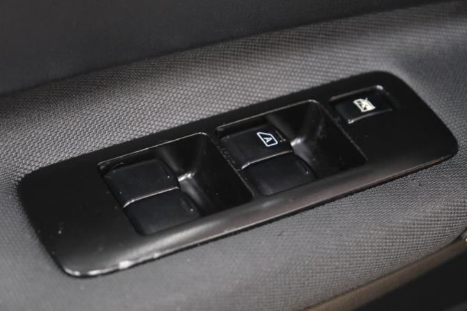 Nissan Qashqai I с пробегом 2007 года, цена 1 099 000 рублей, 192000 км, внедорожник, Автокод Объявления