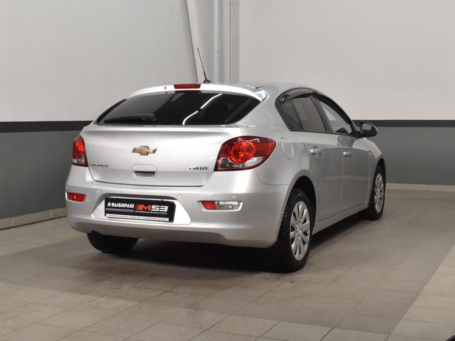 Chevrolet Cruze I Рестайлинг Кемерово  - изображение 4
