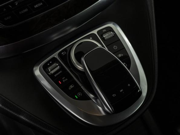 Mercedes-Benz V-Класс III (W447) с пробегом 2017 года, цена 2 899 000 рублей, 359791 км, минивэн, Автокод Объявления