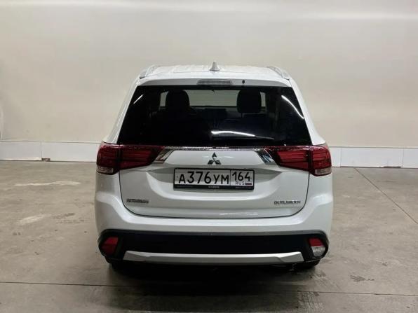 Mitsubishi Outlander III Рестайлинг 3 с пробегом 2018 года, цена 1 757 000 рублей, 179794 км, внедорожник, Автокод Объявления