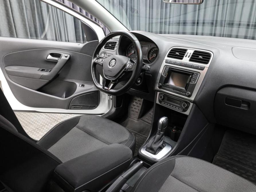 Volkswagen Polo V Рестайлинг Москва  - изображение 11