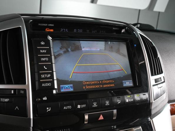 Toyota Land Cruiser 200 Series Рестайлинг 1 с пробегом 2015 года, цена 4 799 000 рублей, 266162 км, внедорожник, Автокод Объявления
