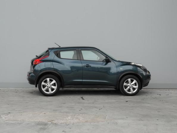 Nissan Juke I с пробегом 2012 года, цена 1 099 000 рублей, 149757 км, внедорожник, Автокод Объявления