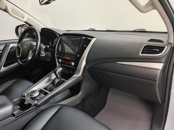 Mitsubishi Pajero Sport III Рестайлинг с пробегом 2020 года, цена 3 970 000 рублей, 88877 км, внедорожник, Автокод Объявления