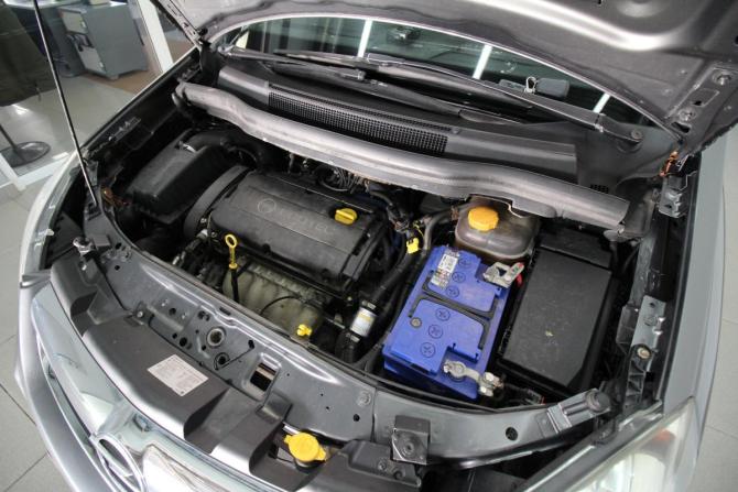 Opel Zafira B Рестайлинг с пробегом 2012 года, цена 650 000 рублей, 232000 км, минивэн, Автокод Объявления