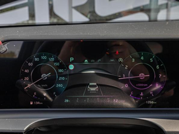 Kia Seltos I Рестайлинг с пробегом 2024 года, цена 2 650 000 рублей, 1266 км, внедорожник, Автокод Объявления