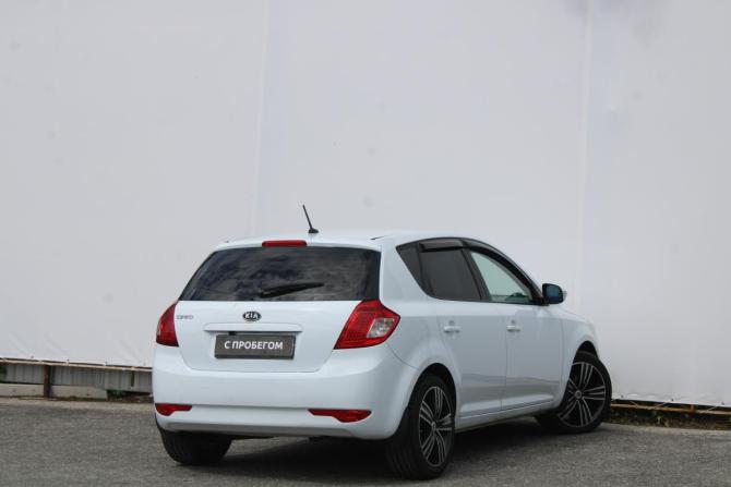 Kia Ceed I Рестайлинг с пробегом 2011 года, цена 690 000 рублей, 223000 км, хэтчбек, Автокод Объявления
