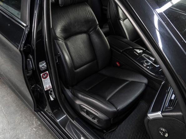 BMW 5 серии VI (F10/F11/F07) Рестайлинг с пробегом 2013 года, цена 2 799 000 рублей, 127765 км, седан, Автокод Объявления