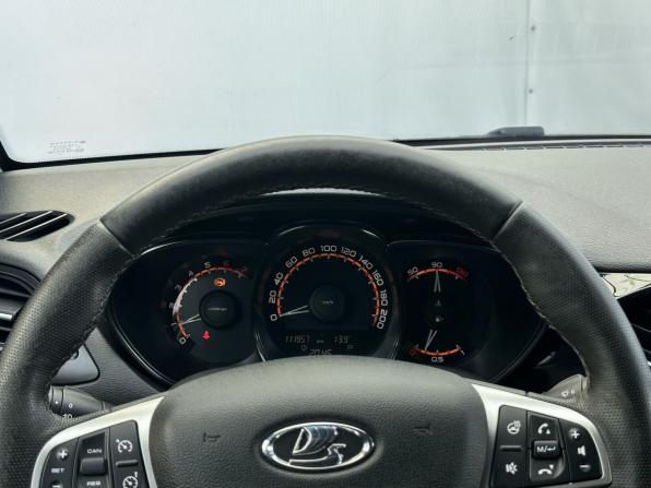 Lada (ВАЗ) Vesta I с пробегом 2020 года, цена 1 060 000 рублей, 111952 км, седан, Автокод Объявления