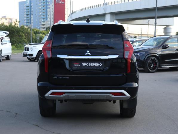 Mitsubishi Montero Sport III Рестайлинг с пробегом 2023 года, цена 4 290 000 рублей, 40340 км, внедорожник, Автокод Объявления
