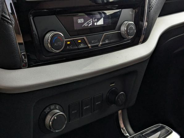Dongfeng DF6 с пробегом 2022 года, цена 2 100 000 рублей, 119460 км, offers.body_type.unknown, Автокод Объявления