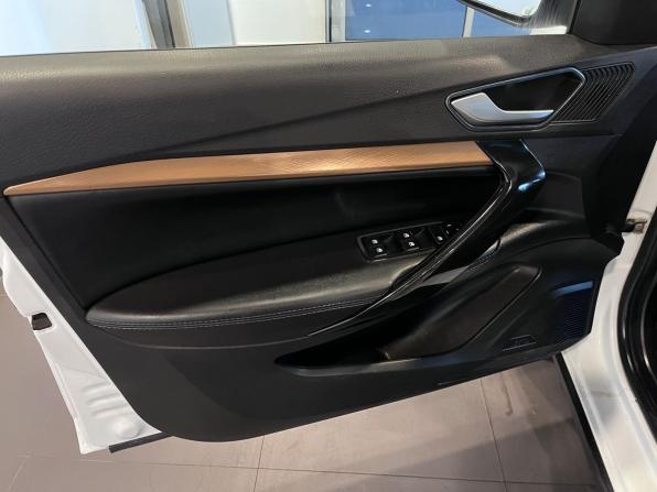 Lada (ВАЗ) Vesta I Рестайлинг (NG) с пробегом 2023 года, цена 1 500 000 рублей, 84216 км, седан, Автокод Объявления