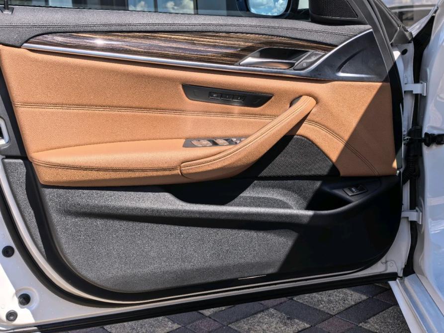 BMW 5 серии VII (G30/G31/G38) Рестайлинг Краснодар  - изображение 15