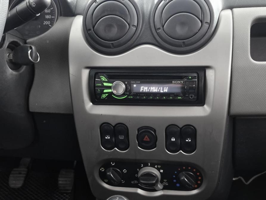 Renault Sandero I Нижний Новгород  - изображение 15